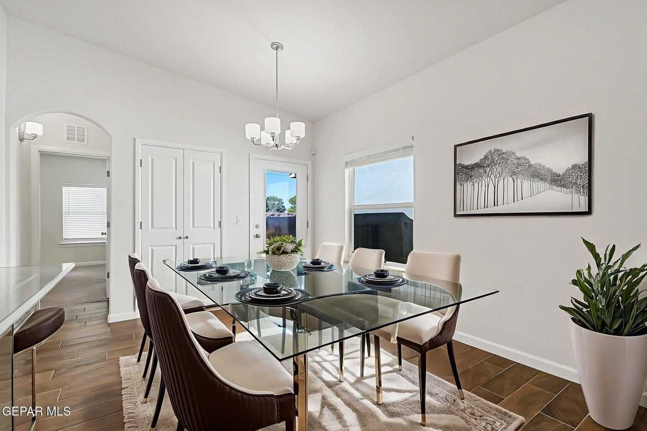 5913 Ruidoso Downs St - Photo 6 of 35