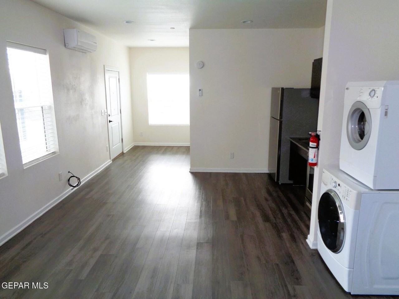 1964 Murchison Dr Apt 1a #1A - Photo 7 of 9