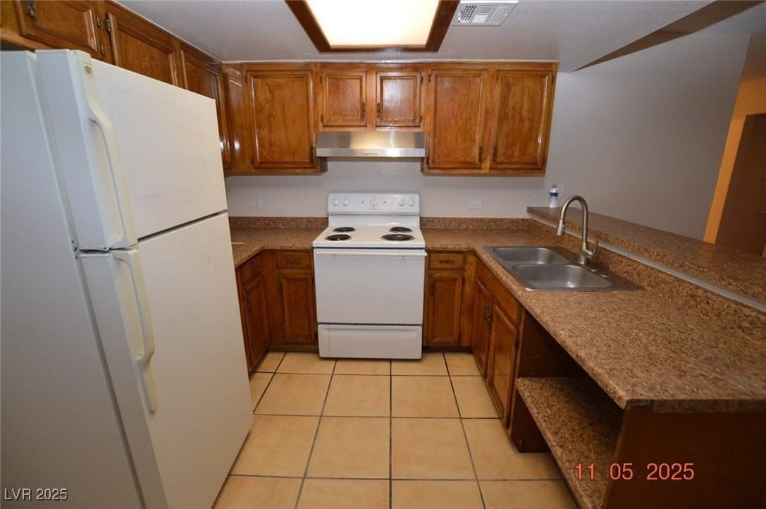 3240 Mary Dee Ave #D - Photo 5 of 10