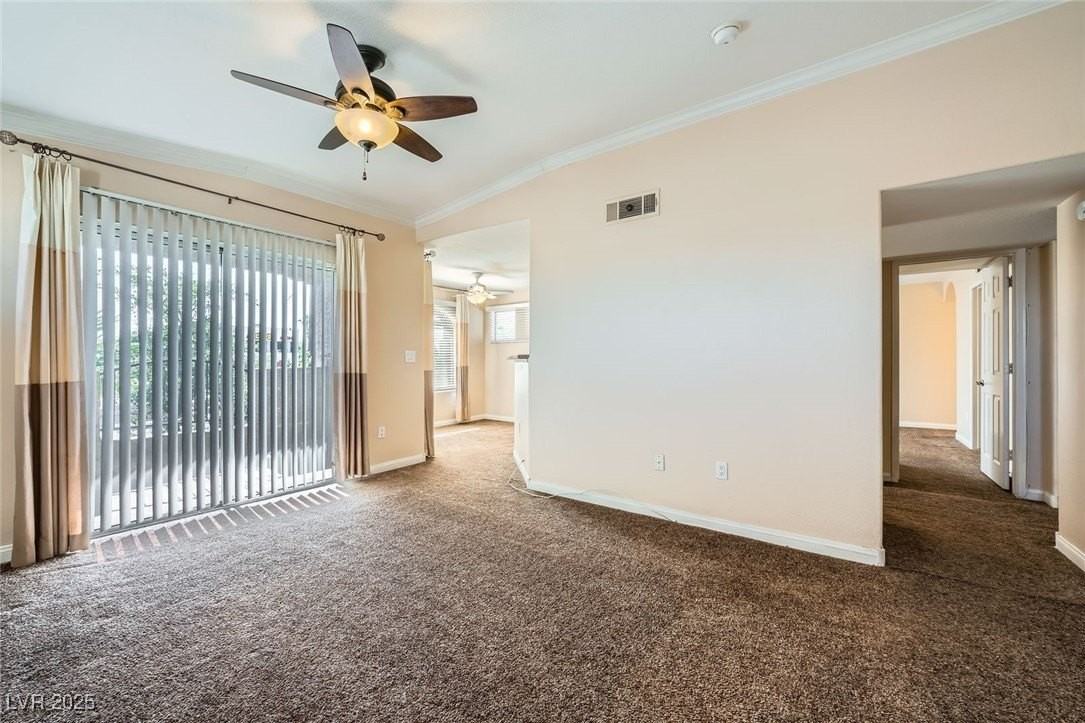 4400 4400 S JONES BL Boulevard #2007 - Photo 4 of 34