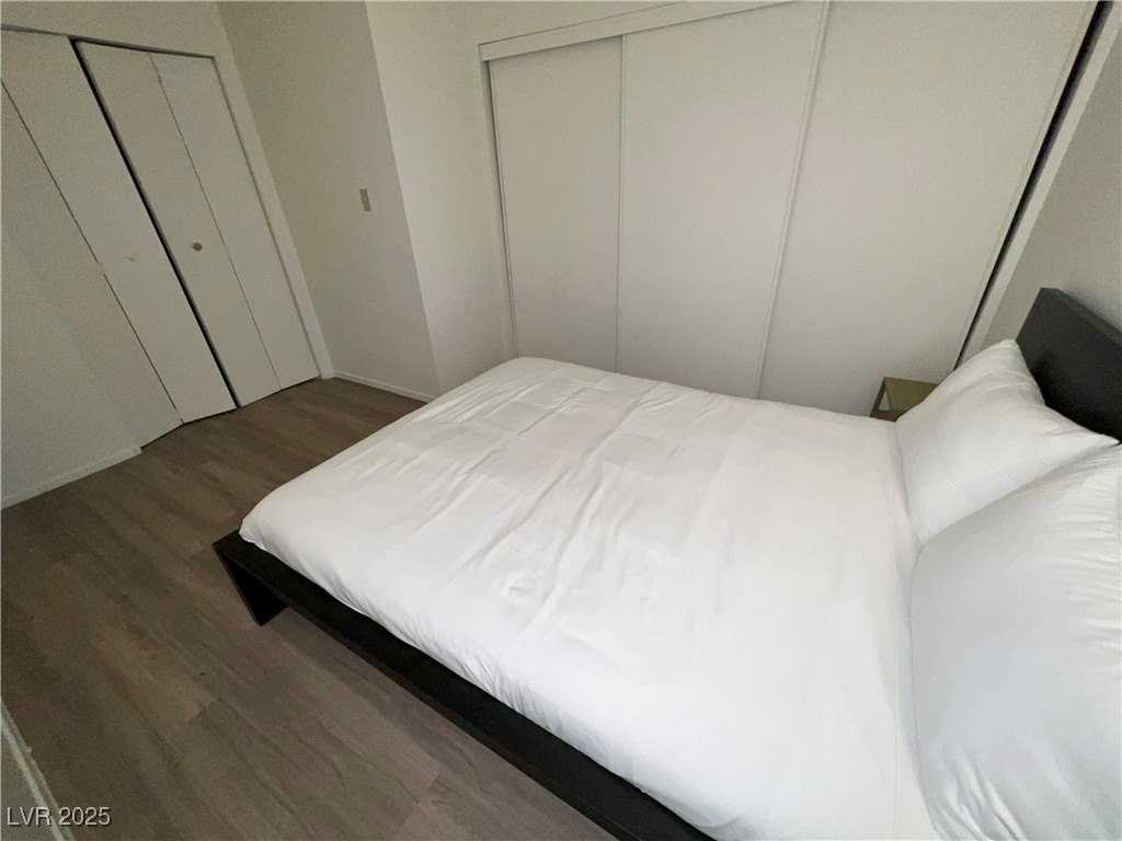 4650 Koval Ln #14C - Photo 4 of 14