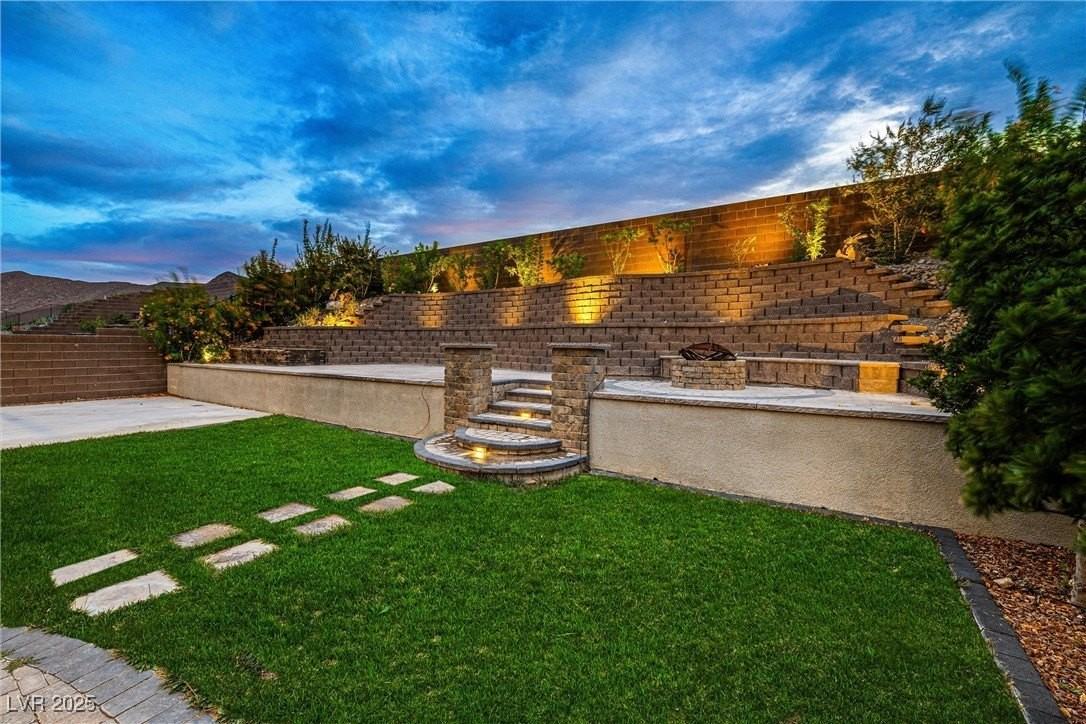 4631 Amazing View St - Photo 6 of 50