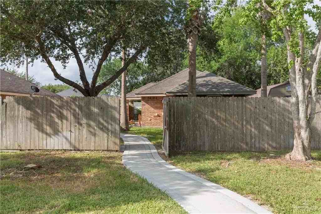 2705 Verdin Ave - Photo 3 of 21