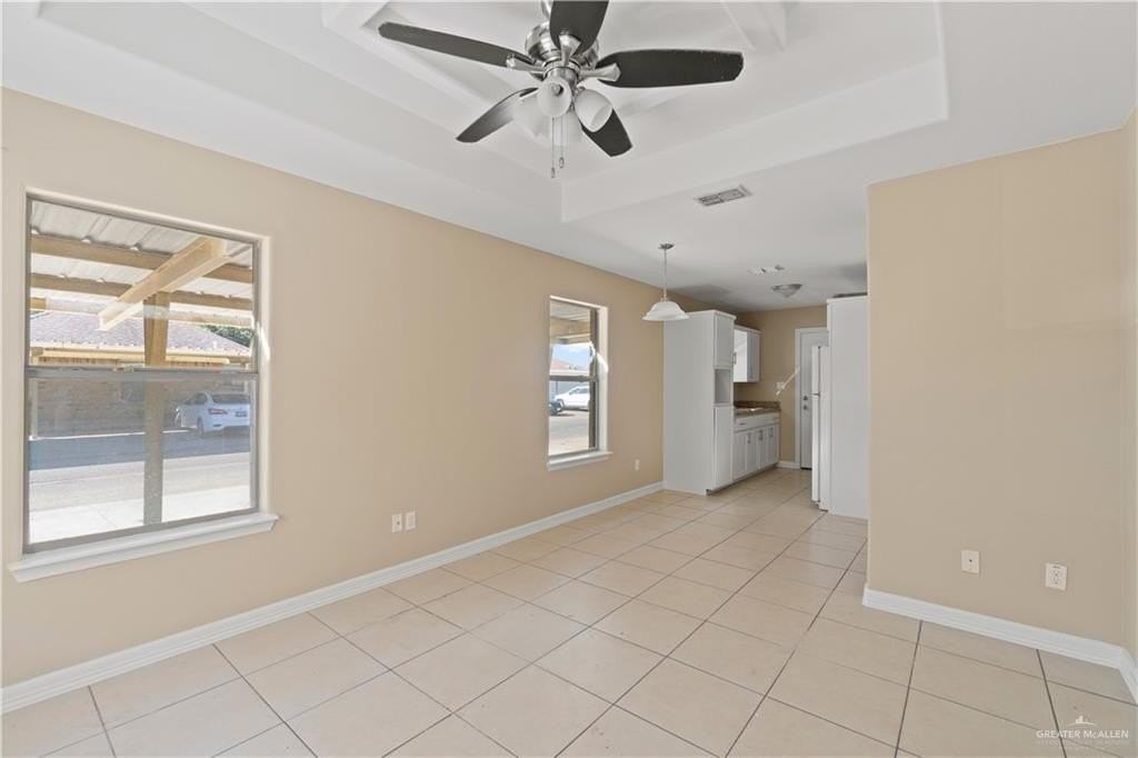 418 Lotto Ln - Photo 4 of 13