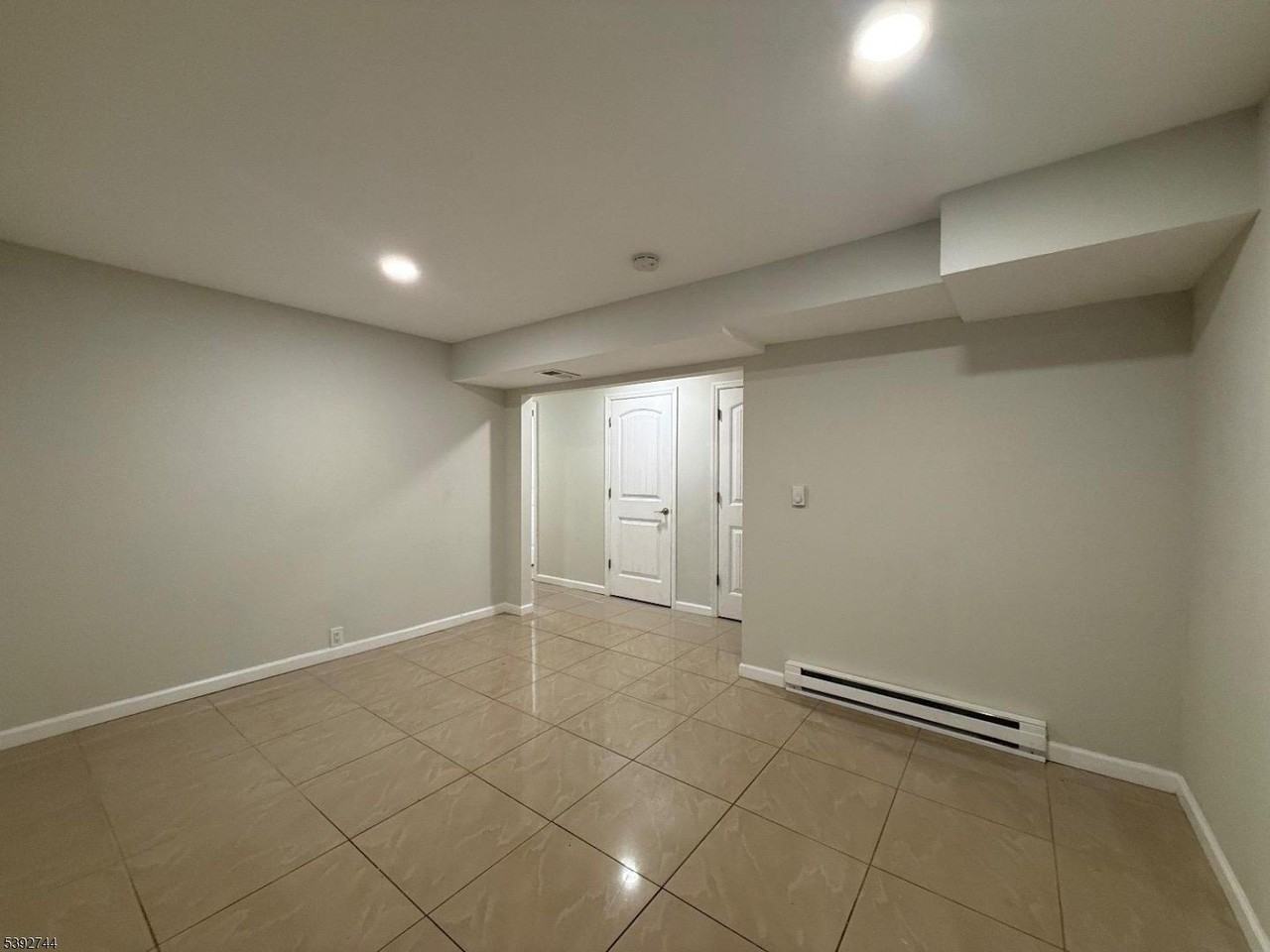 171 Camden St - Photo 2 of 8