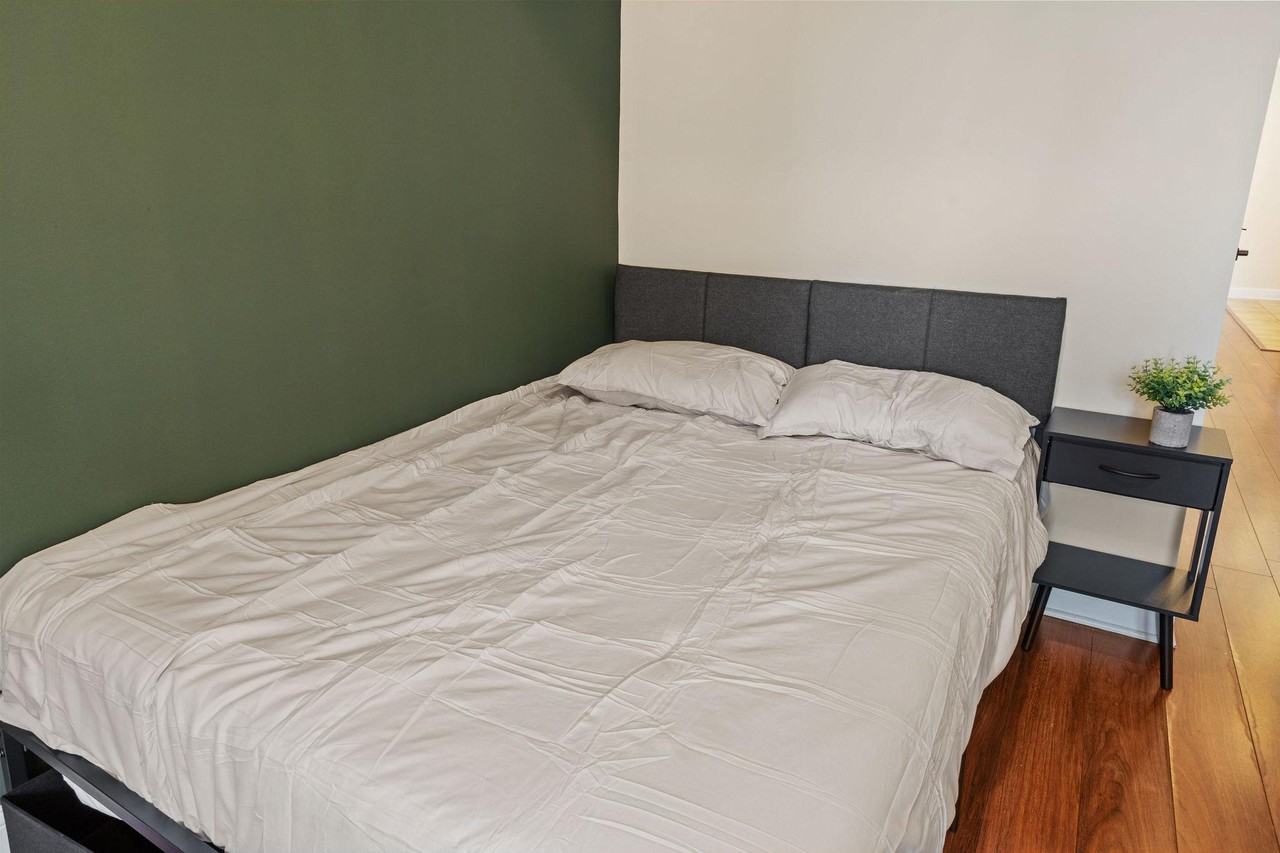 N 17th St - Photo 6 of 10