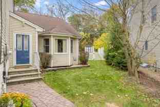 4A Glen Ave #A - Photo 1 of 1