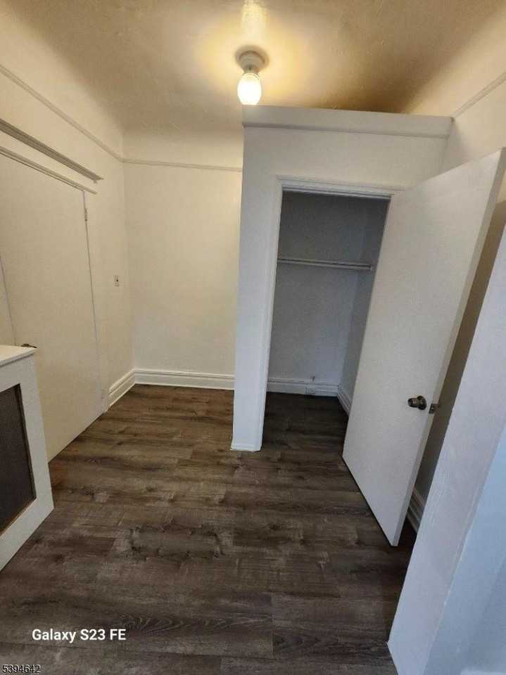 69 Seymour Ave #2 - Photo 7 of 16