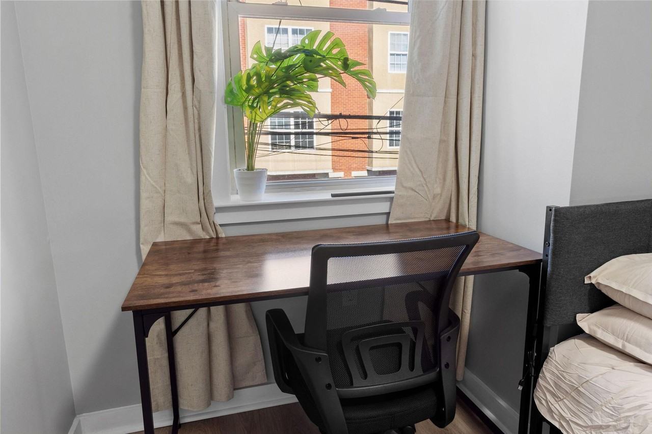 W Berks St - Photo 5 of 16