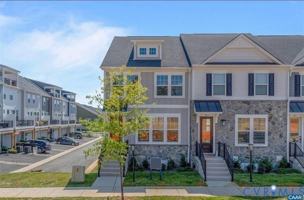 featured image of 805 Park Ridge Dr