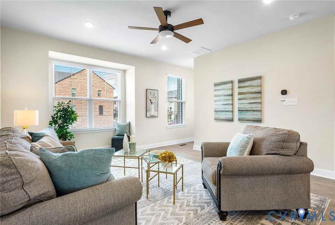 1255 Lazy River Rd - Photo 6 of 17