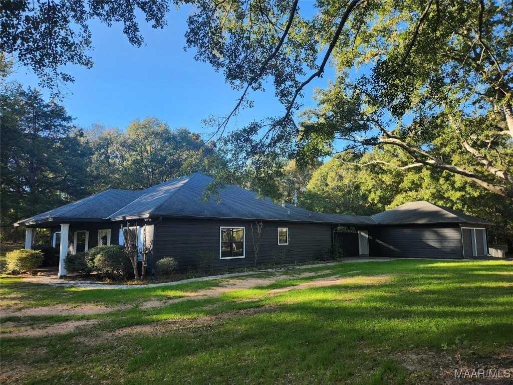 1174 Old Prattville Rd - Photo 5 of 50