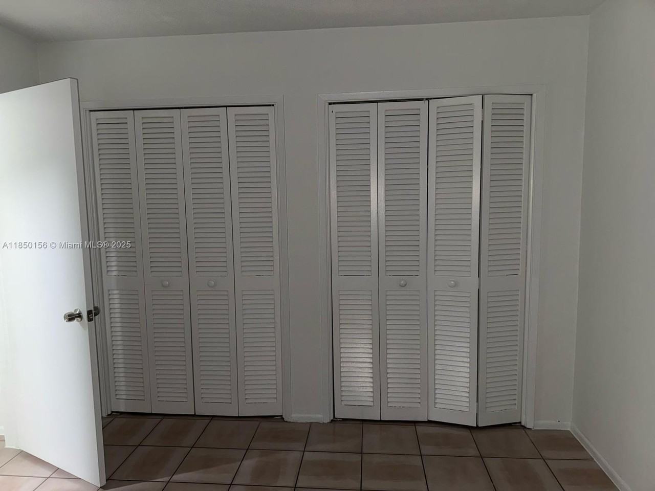 9203 Hampshire Drive #12 - Photo 5 of 19