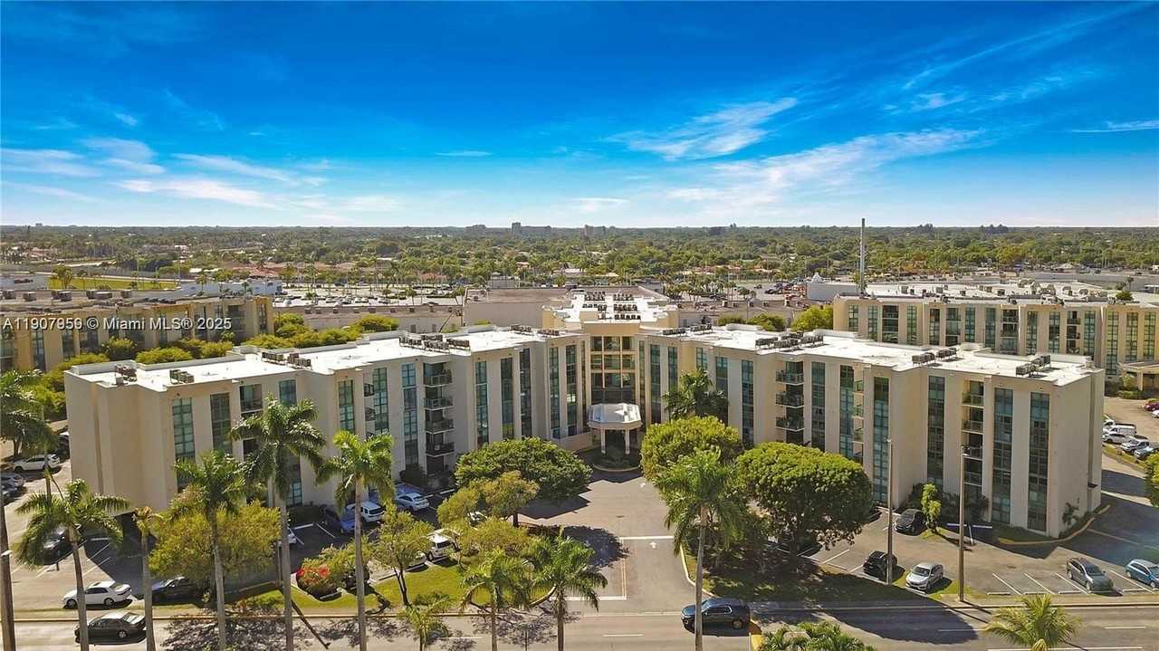 2055 Sw 122nd Ave #506