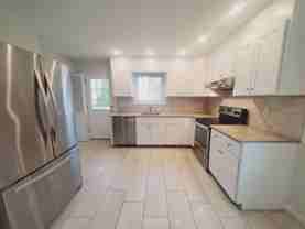 34 Goodwin St #2 - Photo 1 of 1