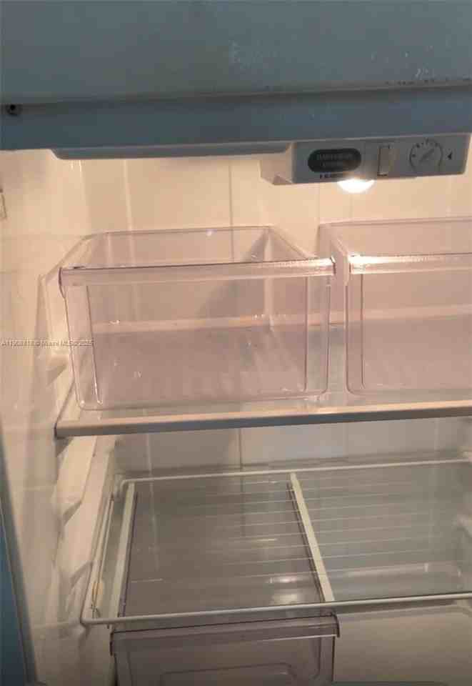 16851 Ne 23rd Ave #A519 - Photo 4 of 11