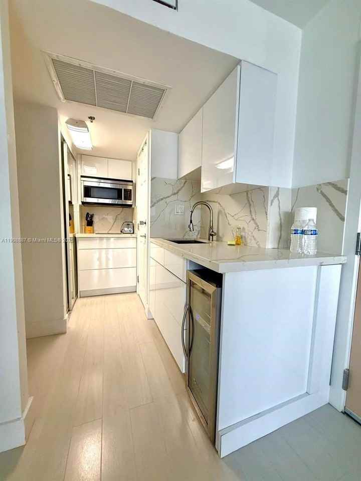 19201 Collins Ave #309 - Photo 5 of 29