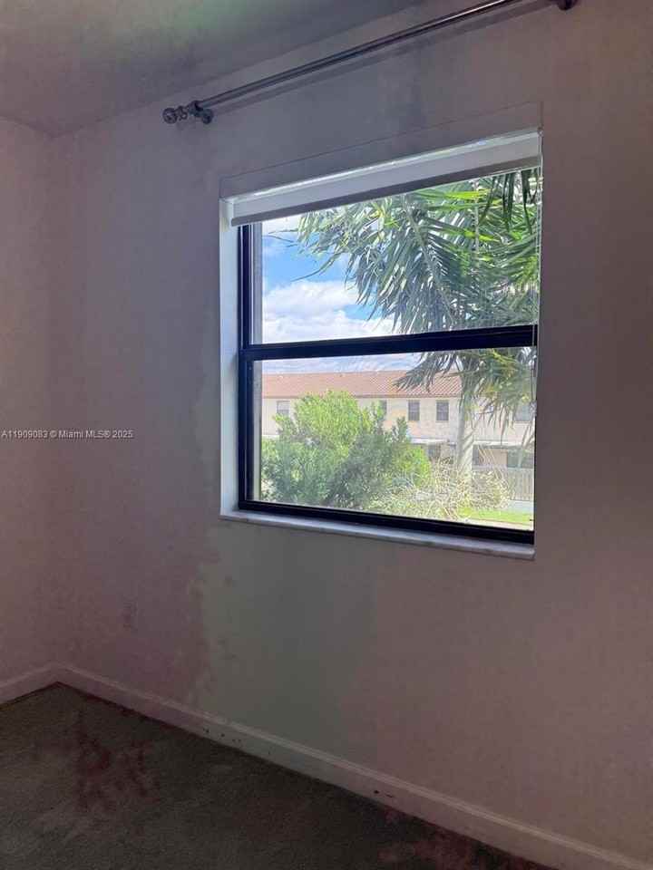 12715 Sw 230th Ter #1 - Photo 3 of 24