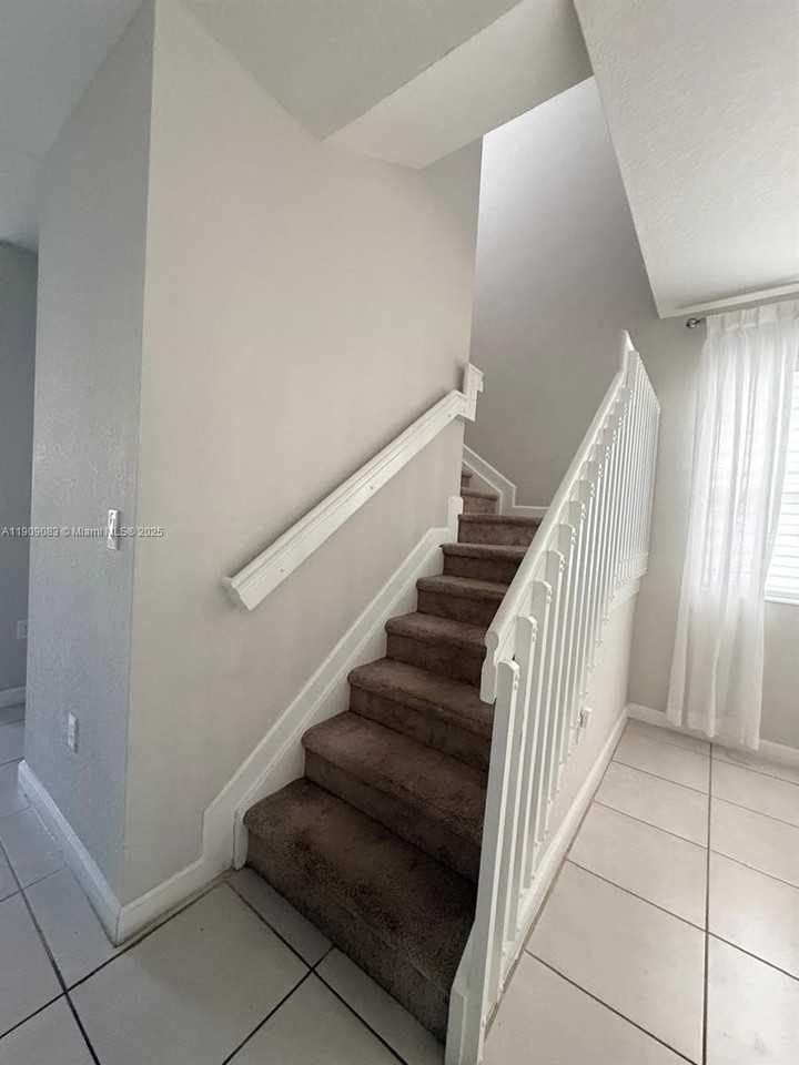 12715 Sw 230th Ter #1 - Photo 6 of 24