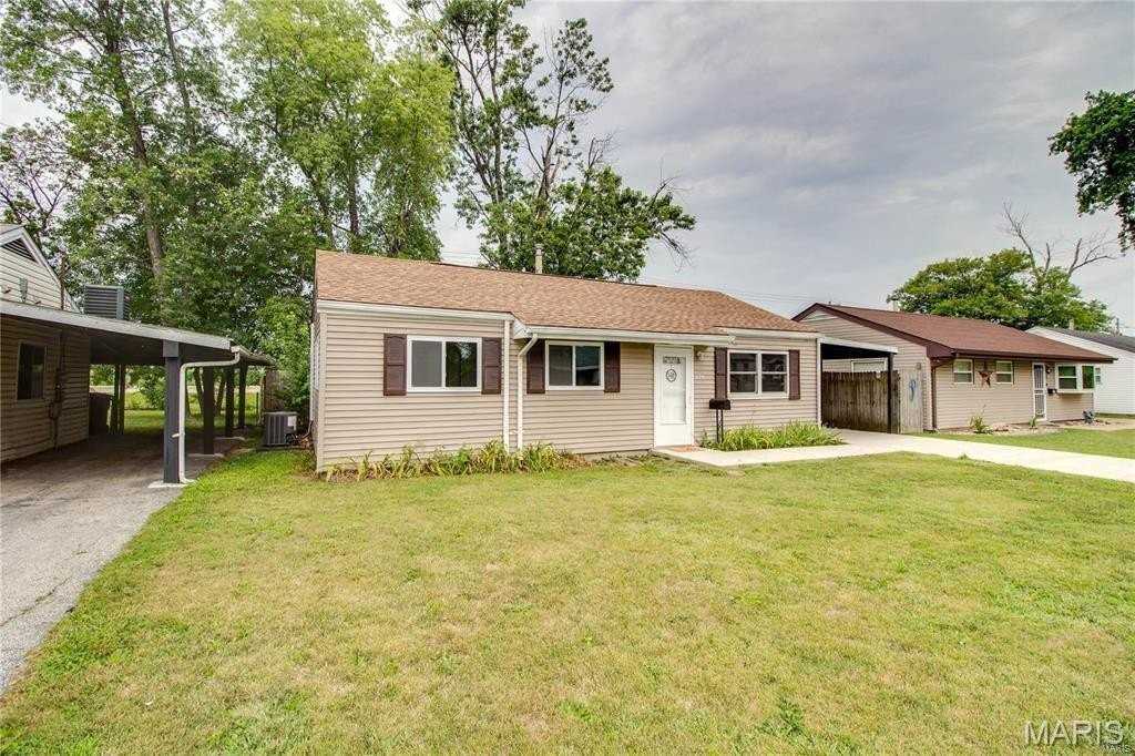 225 Bonds Ave - Photo 2 of 25