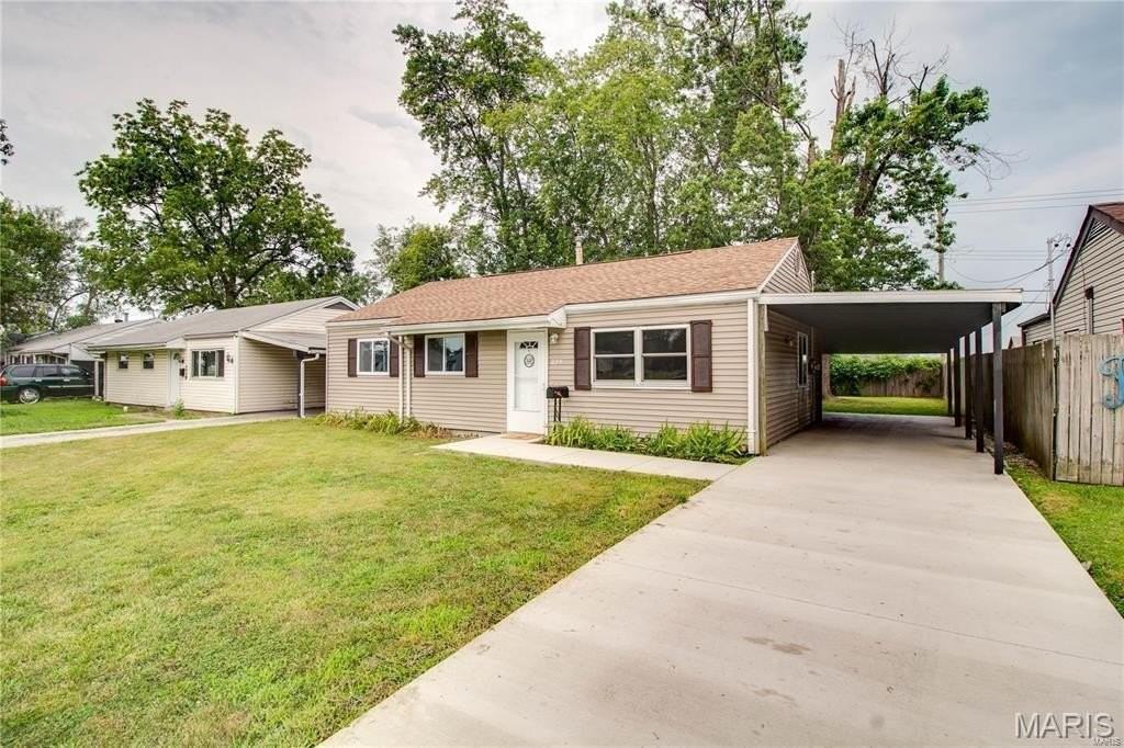 225 Bonds Ave - Photo 3 of 25