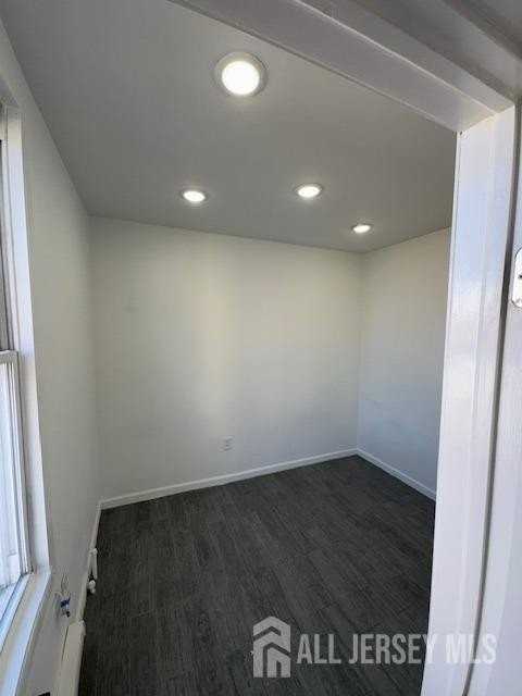 6245 John F Kennedy Boulevard #2R - Photo 6 of 8