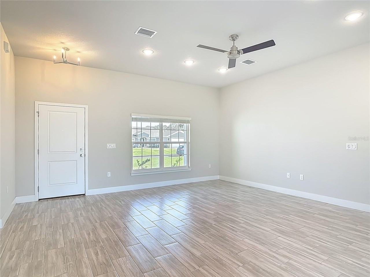 60 Ballenger Ln - Photo 6 of 50