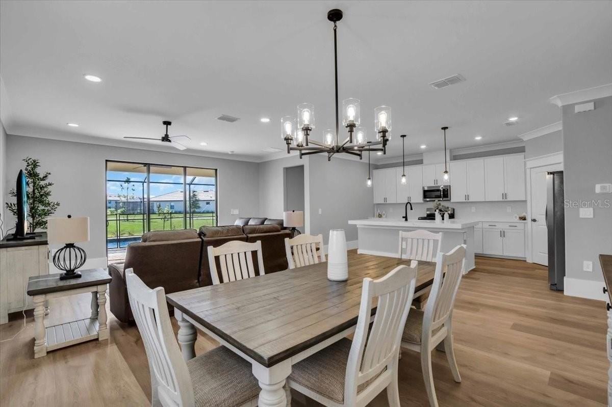 15018 Oxford Grey Dr - Photo 7 of 50