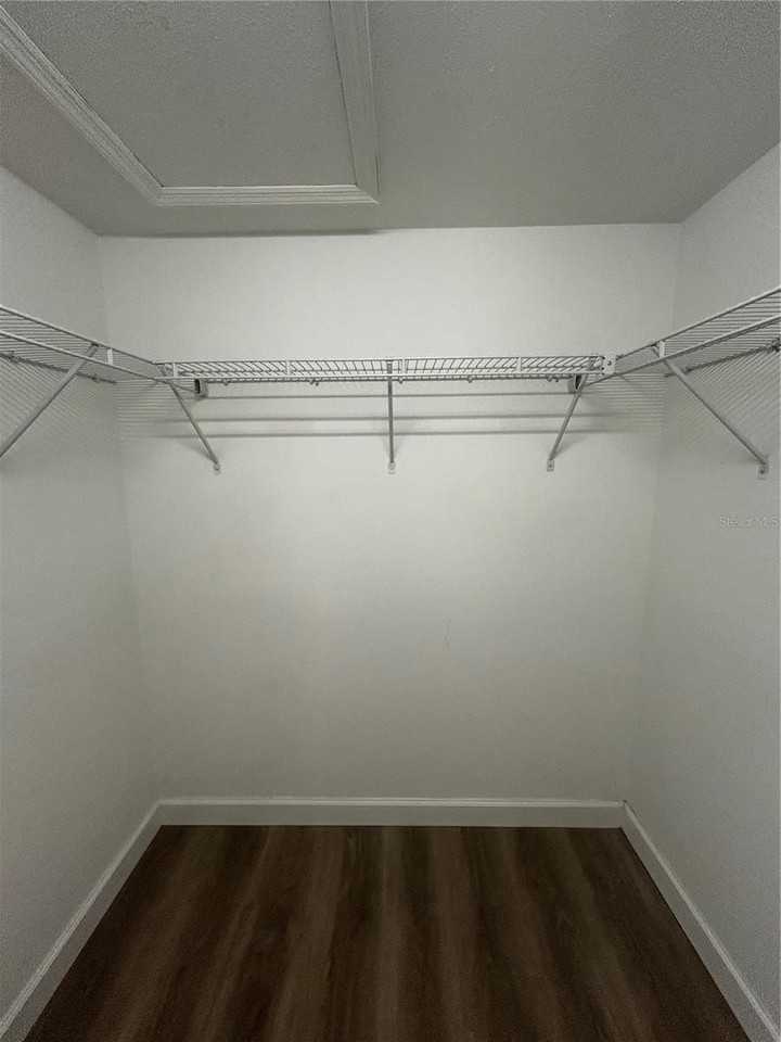 4089 Lake Forest Dr - Photo 6 of 14