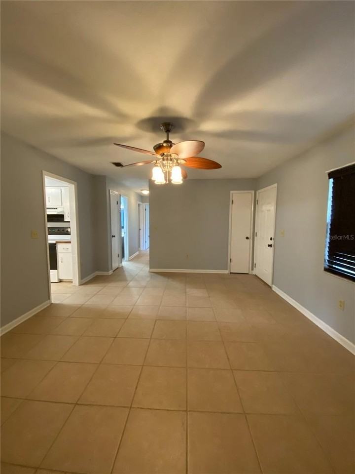 253 Nw Eestaulkee Ave - Photo 4 of 22