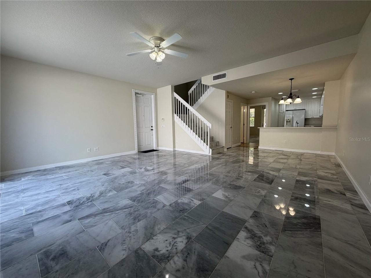 8427 Leatherleaf Ln - Photo 2 of 22