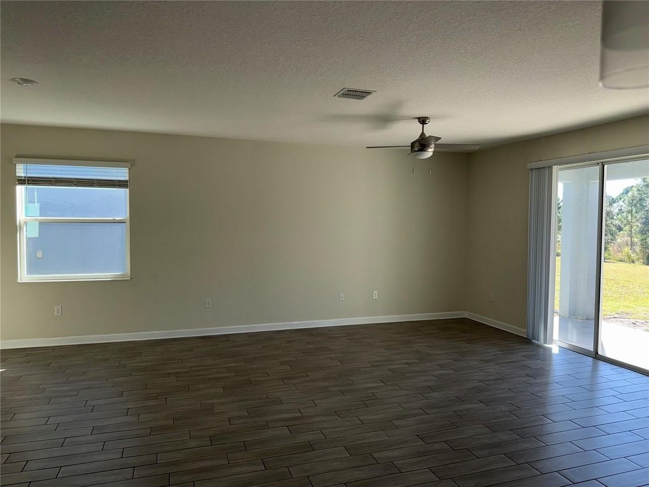 2621 Camden Park Loop - Photo 6 of 50