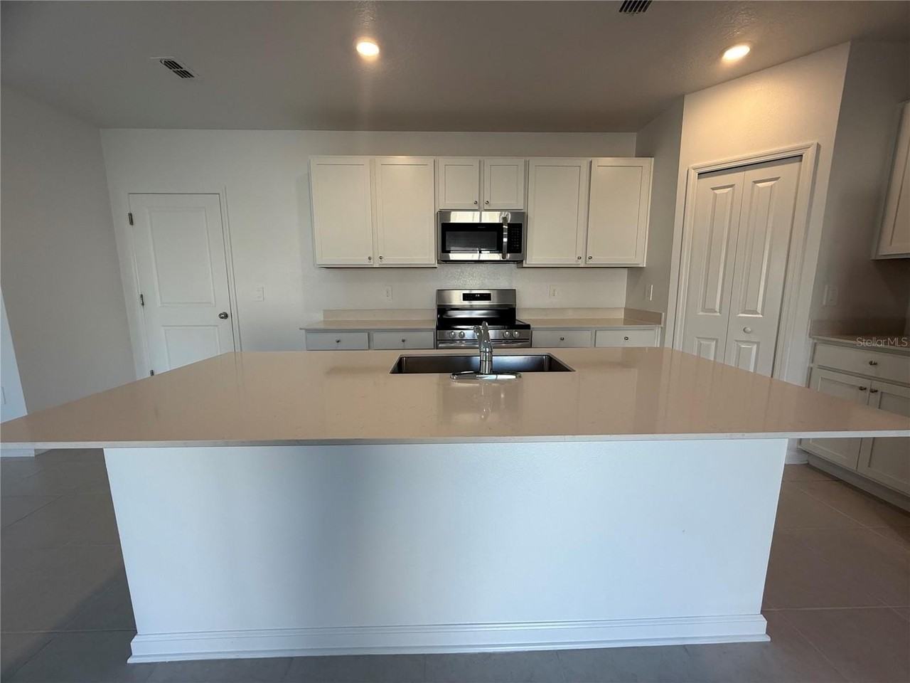 3467 Howell Dr - Photo 6 of 22