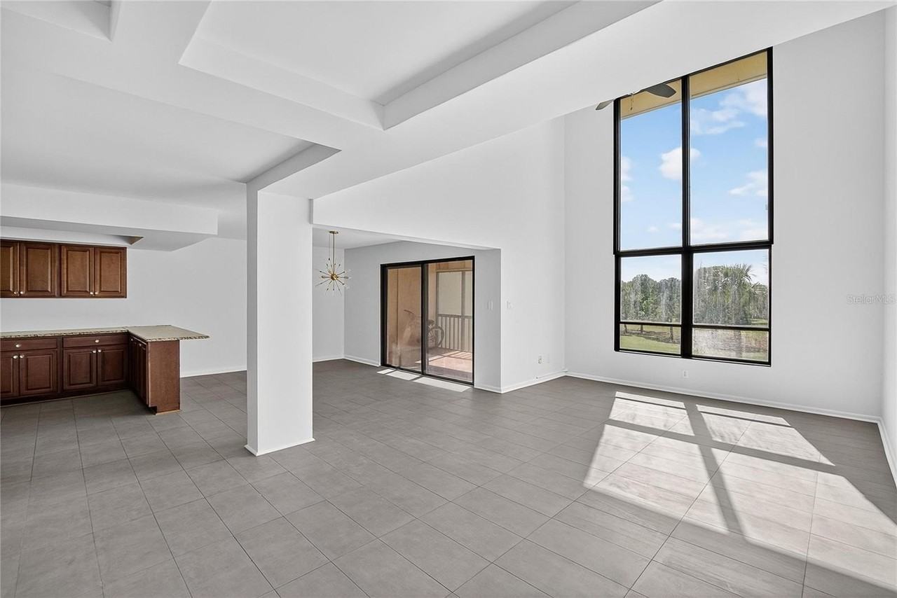 13618 Greenfield Dr #405 - Photo 4 of 50