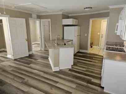 520 15th St N #522-1-2 - Photo 5 of 17