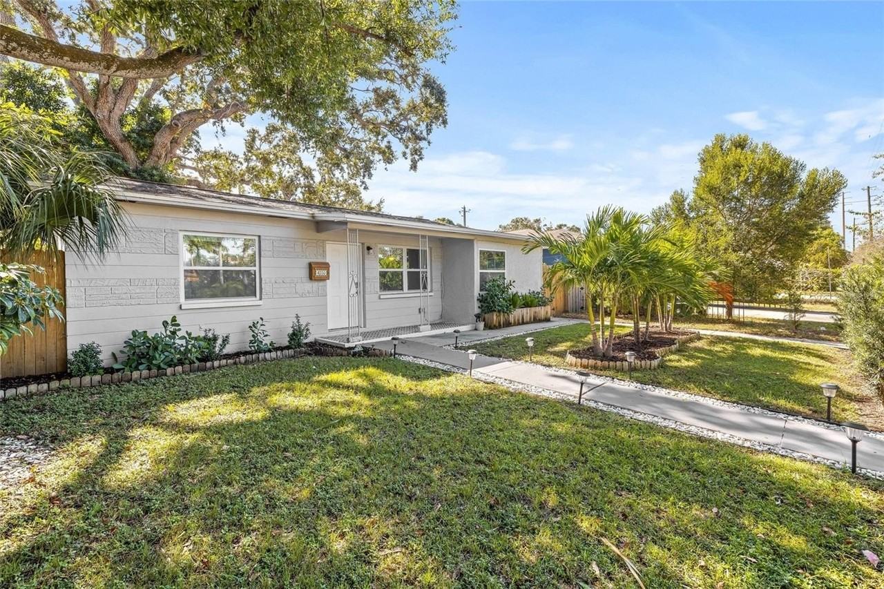 4350 1st Ave S - Photo 2 of 34