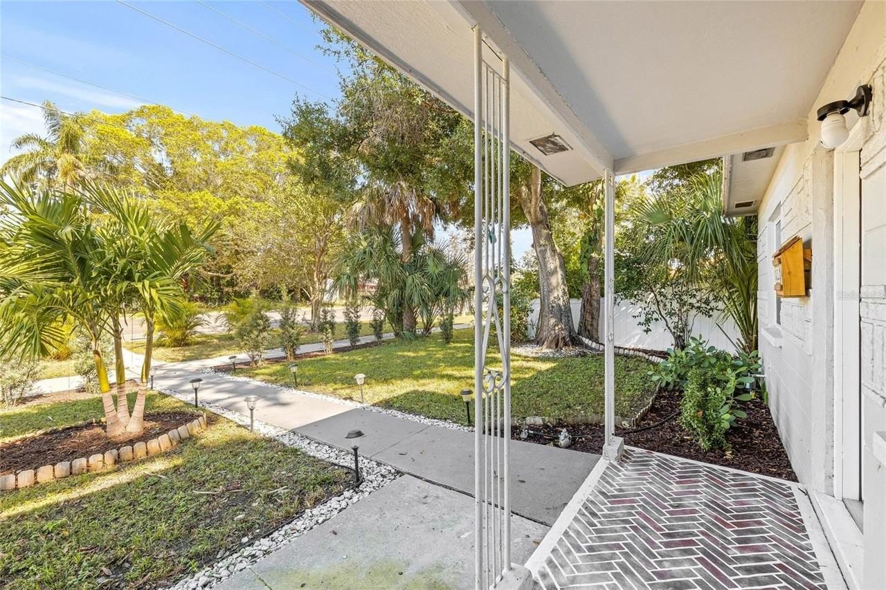 4350 1st Ave S - Photo 6 of 34