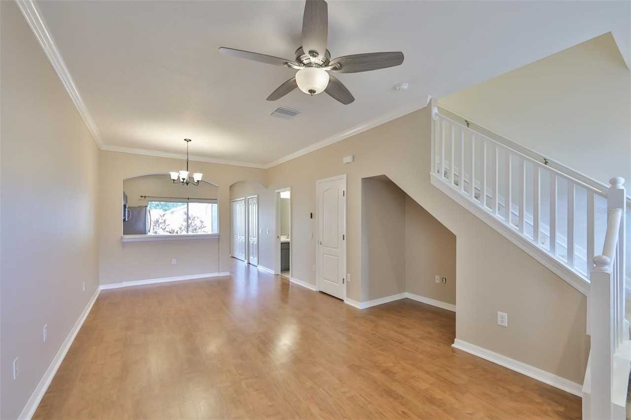 12956 Kings Crossing Drive - Photo 7 of 32