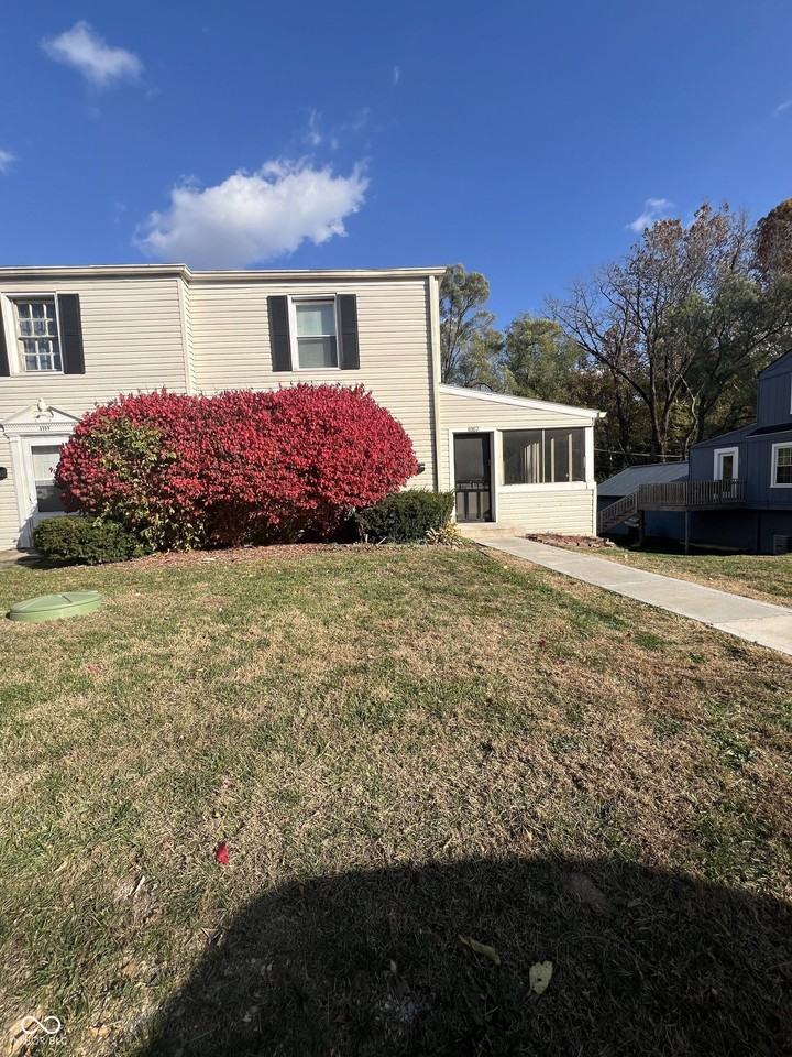 6967 North College Avenue - Photo 2 of 17