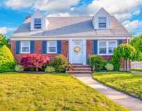 484 Chelsea Rd - Photo 1 of 1