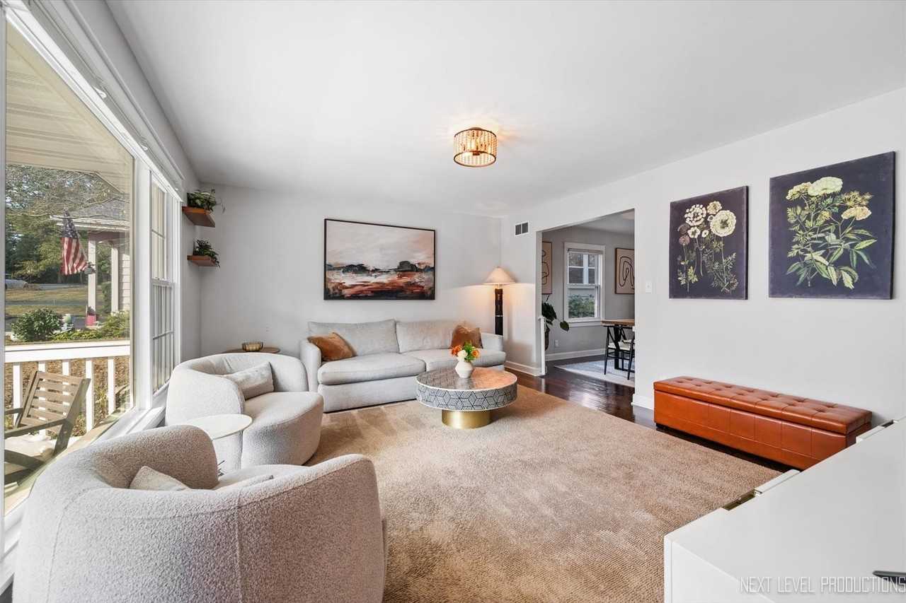 413 Cheever Avenue - Photo 6 of 30