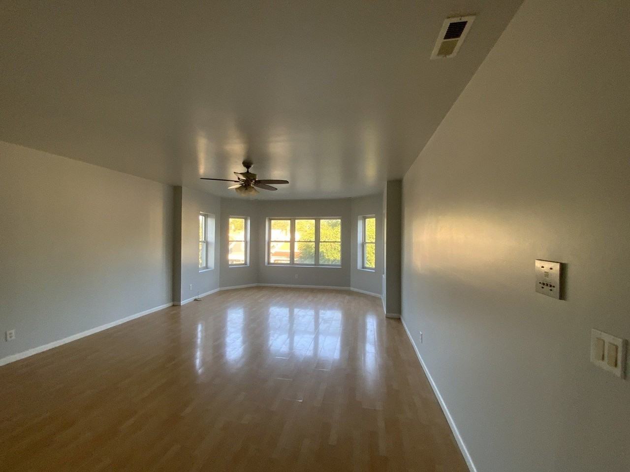 6508 S Morgan St #3 - Photo 5 of 11