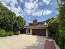 featured image of 1740 Orangewood Ave