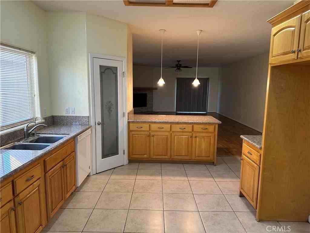 26977 Silver Lakes Parkway - Photo 6 of 21