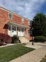 featured image of 1 Oak Grove Rd