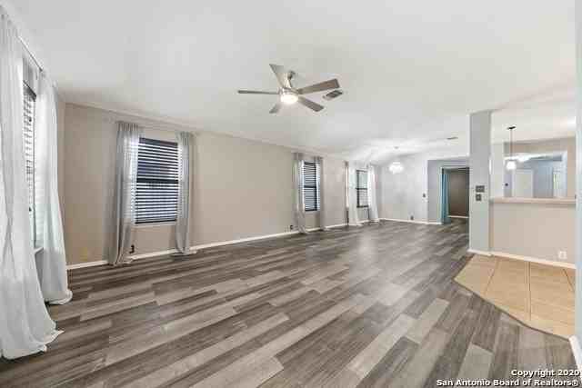 1911 Wormack Way - Photo 6 of 25