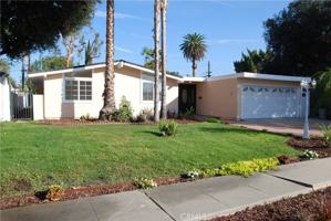 featured image of 6744 Cozycroft Ave