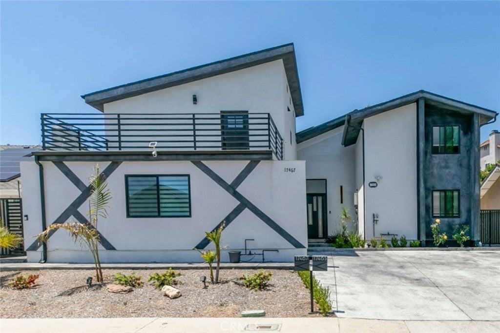 17465 Tuscan Dr - Photo 2 of 36