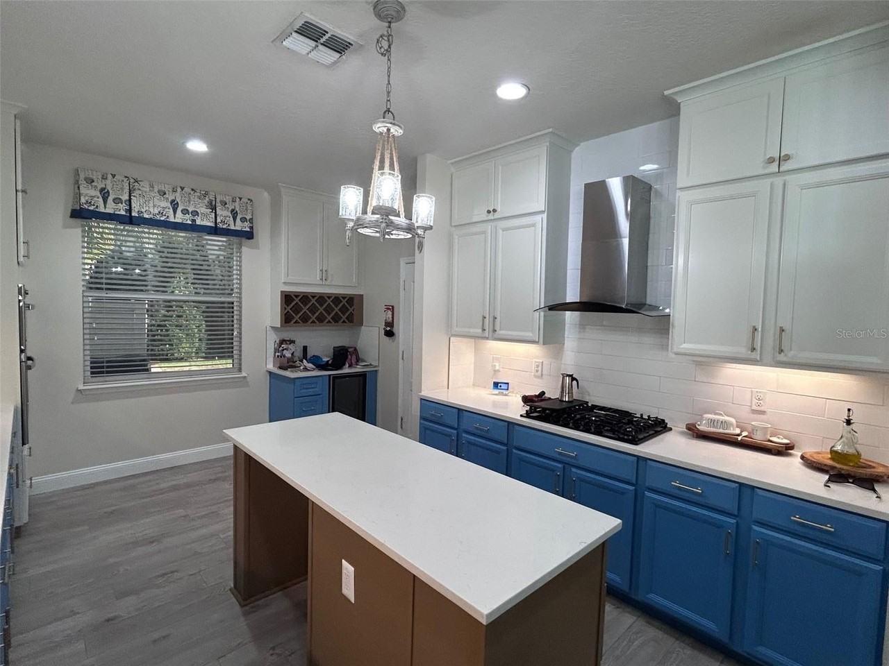 1013 Flagstone Ct - Photo 4 of 12