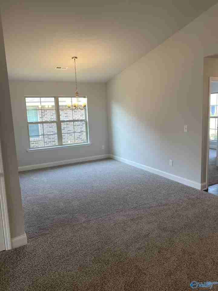 109 Sorrelweed Dr - Photo 7 of 23